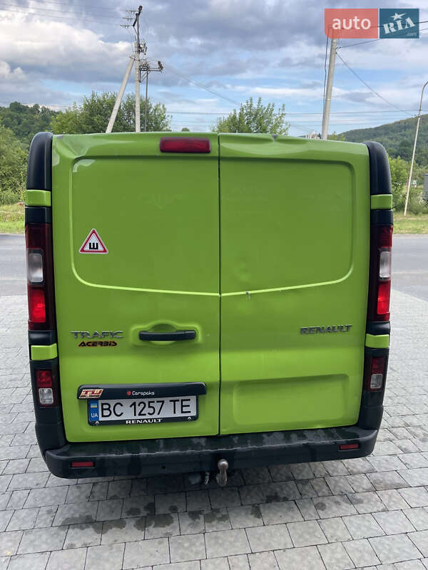 Вантажний фургон Renault Trafic 2016 в Львові