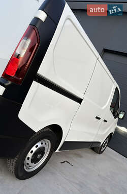 Грузовой фургон Renault Trafic 2020 в 