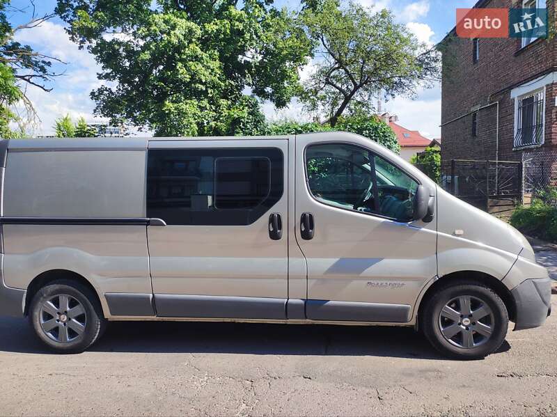 Минивэн Renault Trafic 2008 в Львове