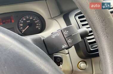 Минивэн Renault Trafic 2007 в 