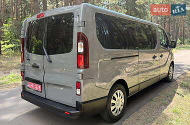 Минивэн Renault Trafic 2017 в 