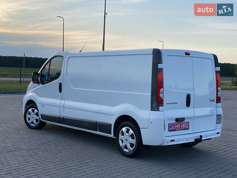 Грузовой фургон Renault Trafic 2013 в Радивилове
