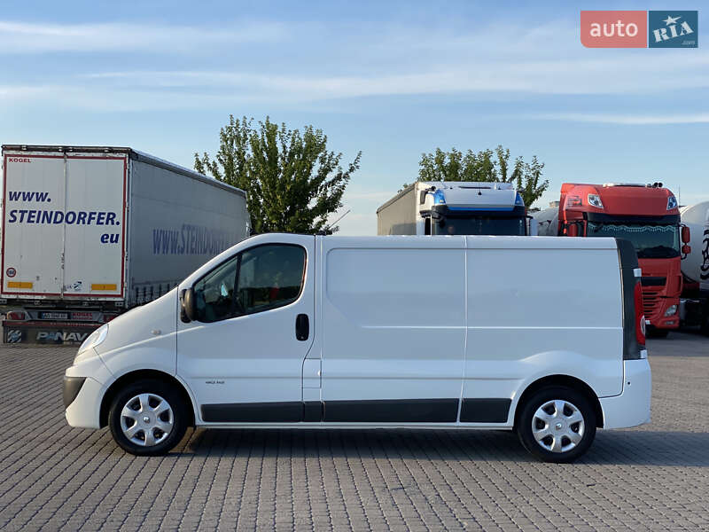 Грузовой фургон Renault Trafic 2013 в Радивилове