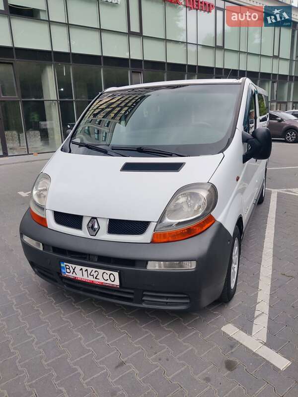 Минивэн Renault Trafic 2002 в Хмельницком