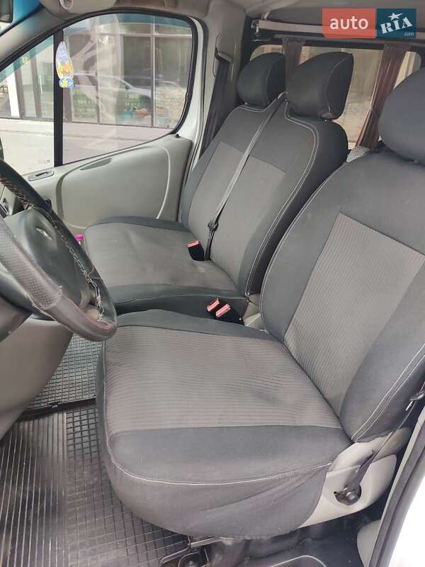 Минивэн Renault Trafic 2002 в Хмельницком