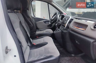 Минивэн Renault Trafic 2019 в 