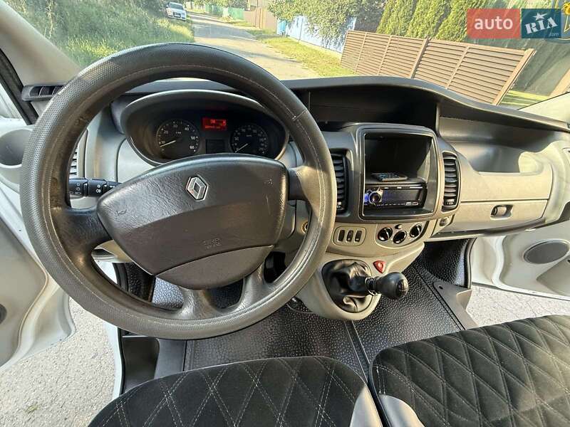 Мінівен Renault Trafic 2014 в Полтаві