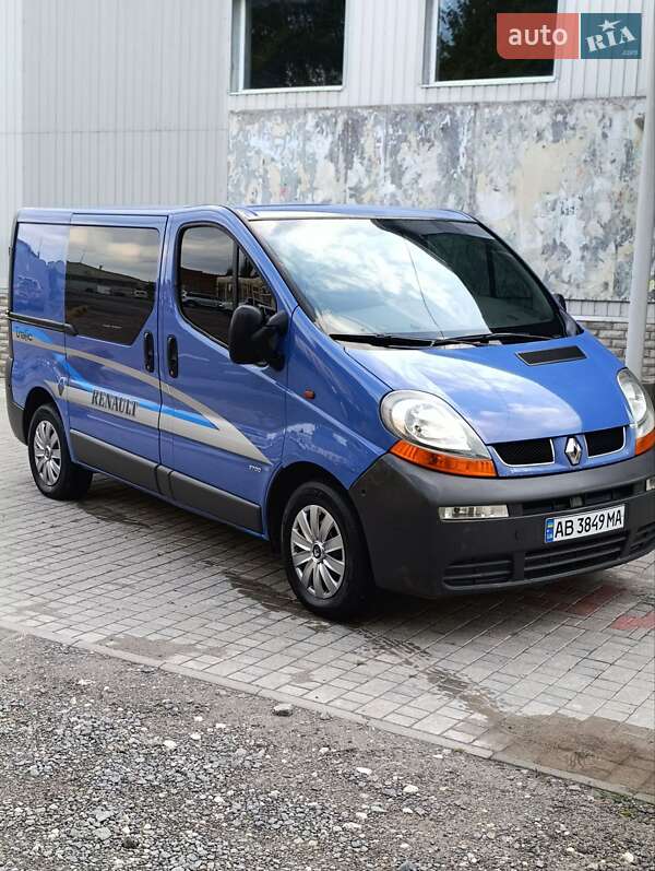 Renault Trafic 2003