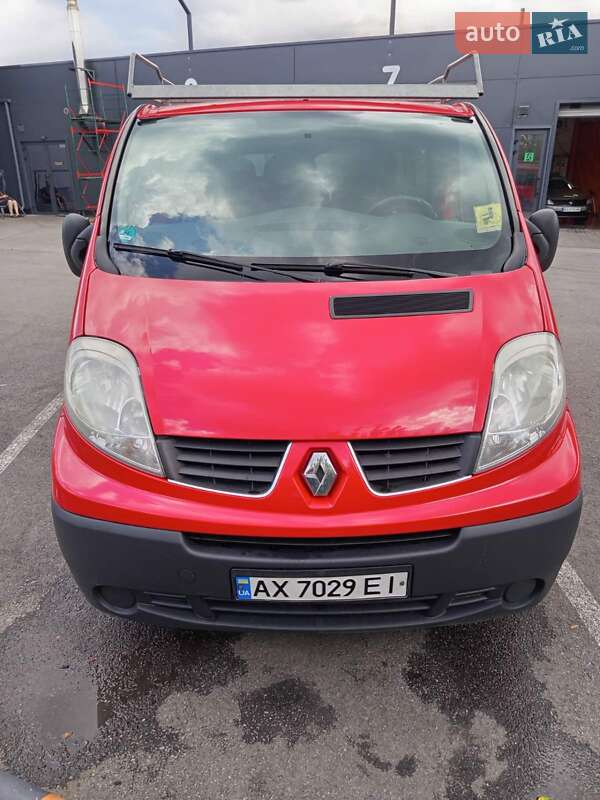 Renault Trafic 2011