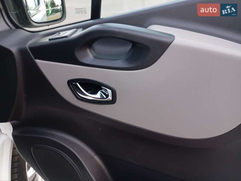 Грузовой фургон Renault Trafic 2019 в Дубно