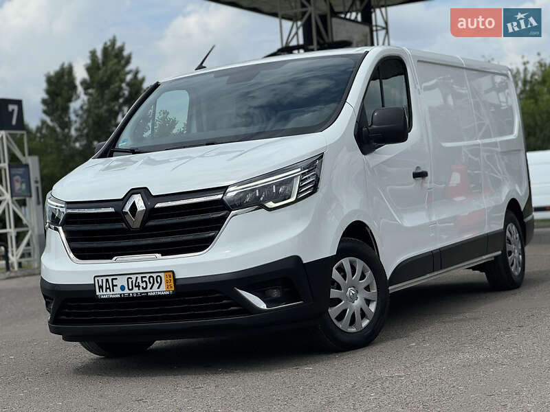 Renault Trafic 2023