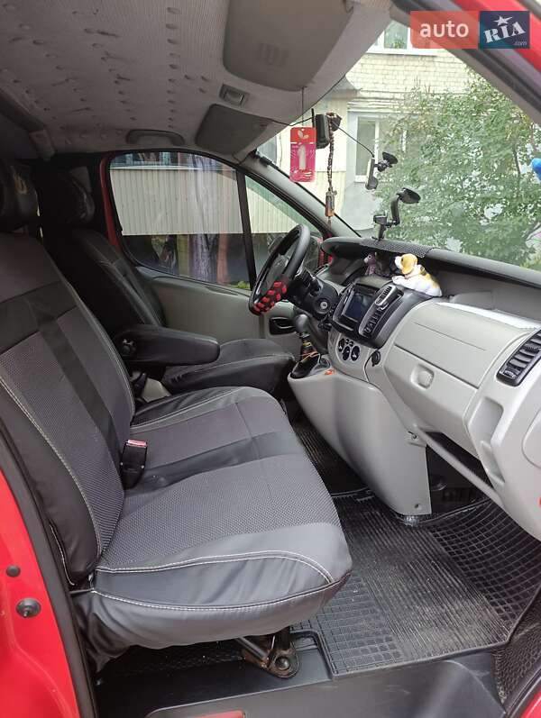 Мінівен Renault Trafic 2009 в Харкові