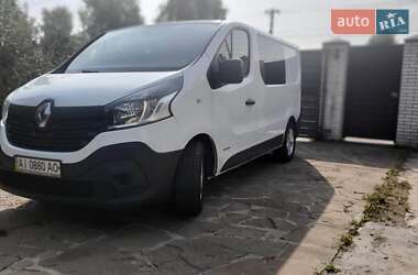 Грузовой фургон Renault Trafic 2015 в Киеве