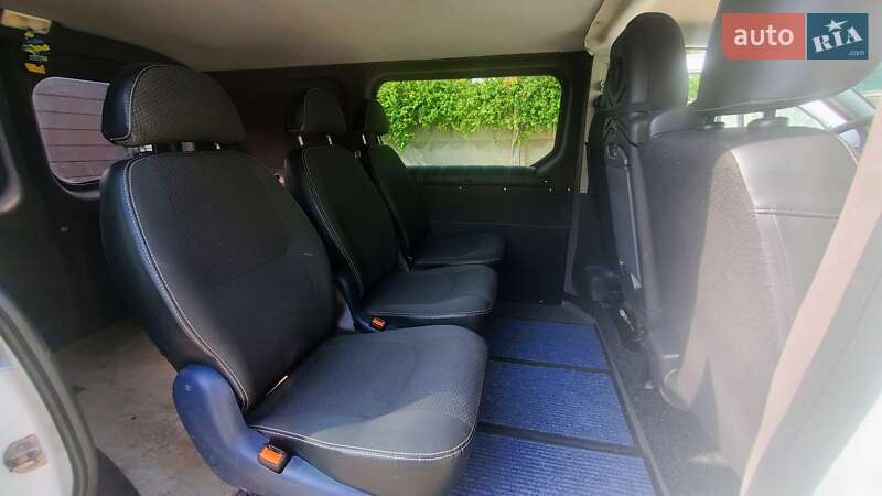 Грузовой фургон Renault Trafic 2015 в Киеве