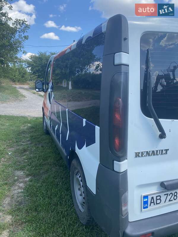 Мінівен Renault Trafic 2002 в Бершаді фото 7 Мінівен Renault Trafic 2002 в Бершаді