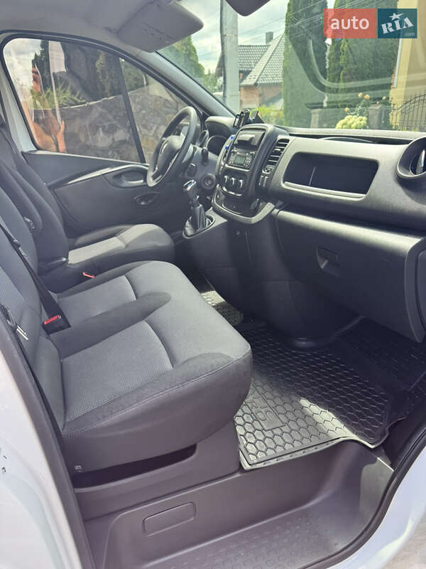 Грузовой фургон Renault Trafic 2019 в Львове