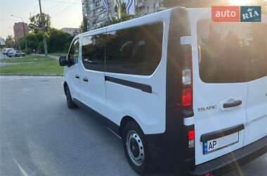 Мінівен Renault Trafic 2015 в Запоріжжі