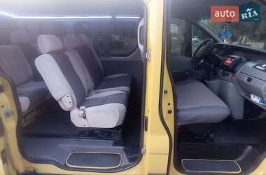 Минивэн Renault Trafic 2004 в Кривом Роге