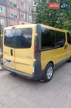 Минивэн Renault Trafic 2004 в Кривом Роге