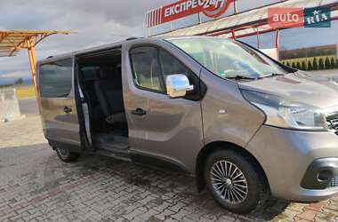 Мінівен Renault Trafic 2016 в Тячеві