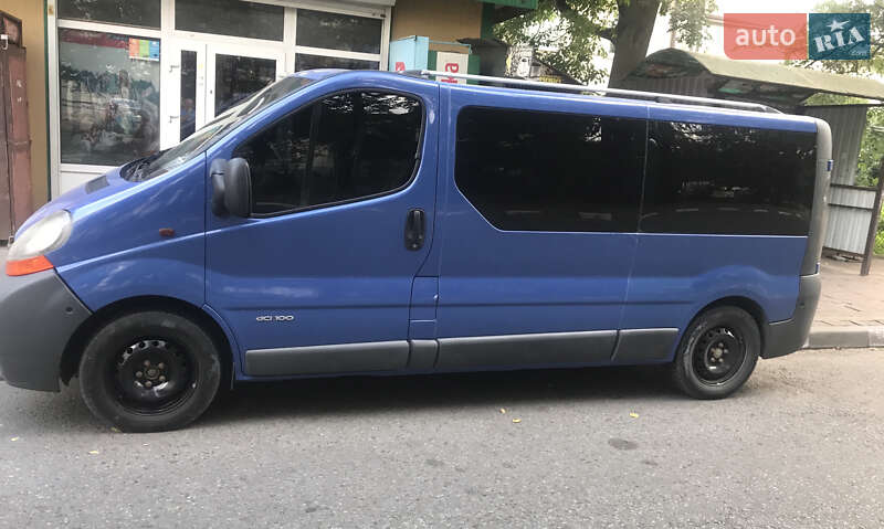 Минивэн Renault Trafic 2002 в Стрые