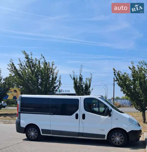 Минивэн Renault Trafic 2008 в Берегово
