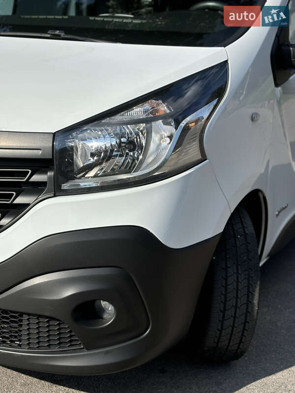 Мінівен Renault Trafic 2015 в Білій Церкві