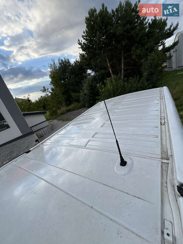 Вантажний фургон Renault Trafic 2009 в Львові фото 18 Вантажний фургон Renault Trafic 2009 в Львові