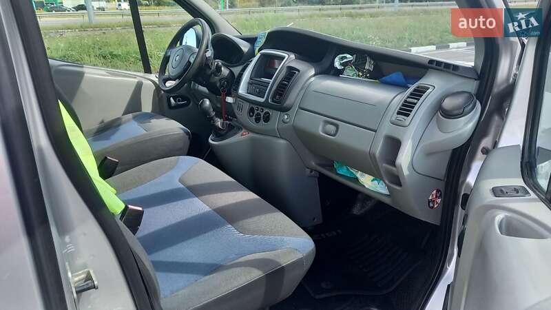 Минивэн Renault Trafic 2012 в Киеве