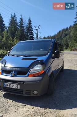Мінівен Renault Trafic 2006 в Івано-Франківську