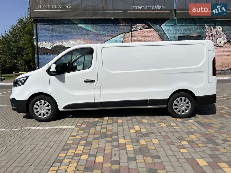 Грузовой фургон Renault Trafic 2023 в Луцке