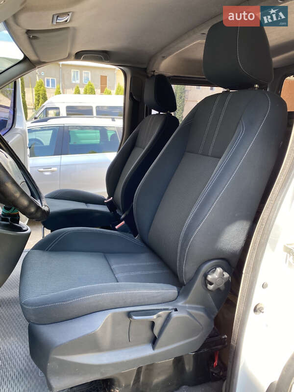 Минивэн Renault Trafic 2008 в Тернополе фото 14 Минивэн Renault Trafic 2008 в Тернополе