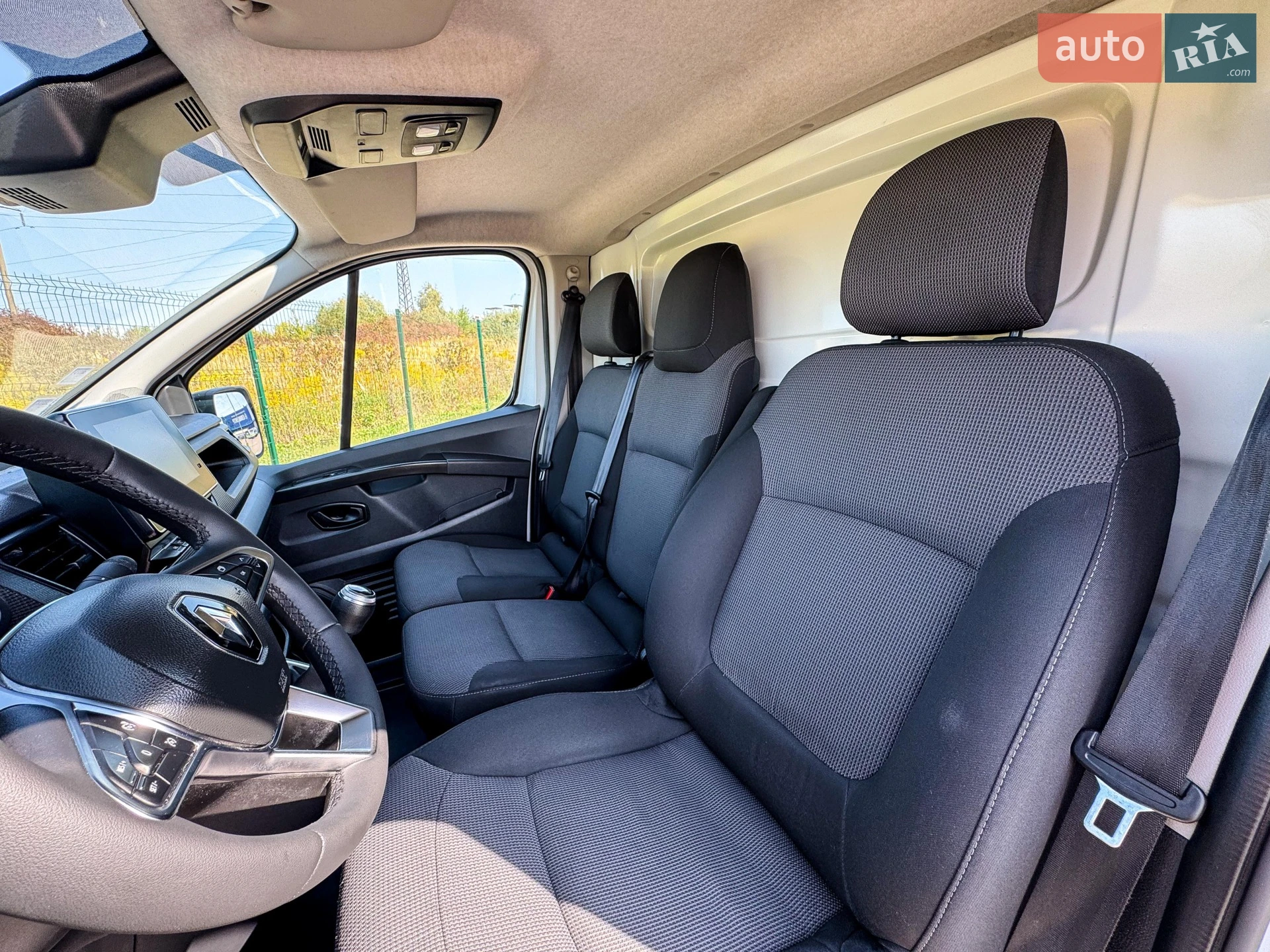 2022 Renault Trafic - мініатюра 19
