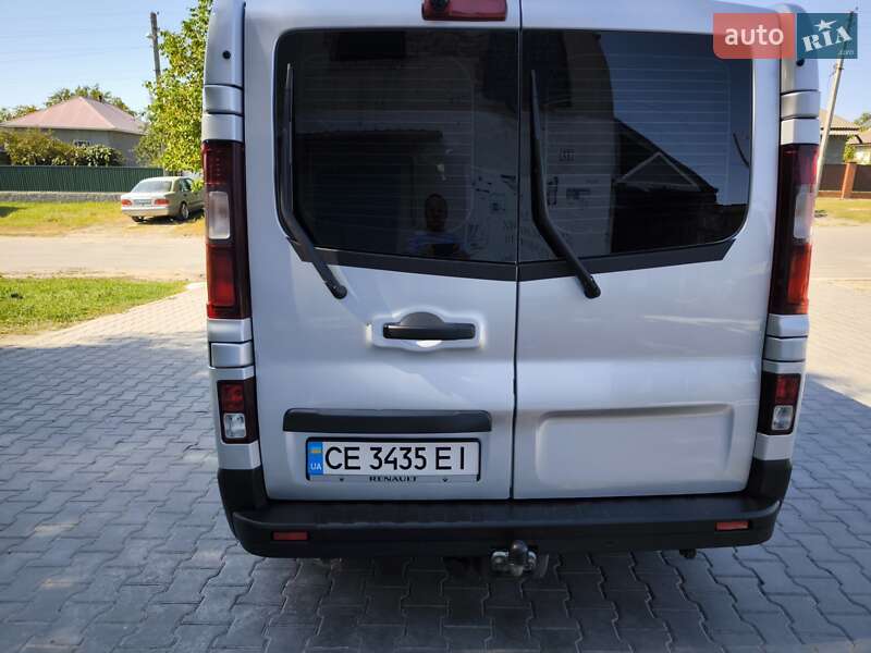Минивэн Renault Trafic 2015 в Сокирянах