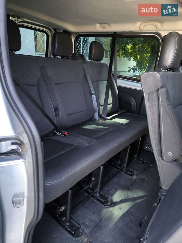 Минивэн Renault Trafic 2015 в Сокирянах