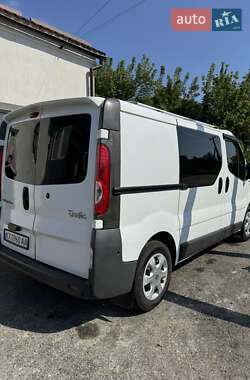 Вантажний фургон Renault Trafic 2012 в 