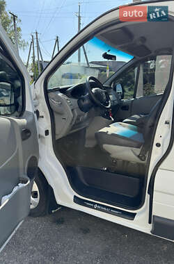 Вантажний фургон Renault Trafic 2012 в 