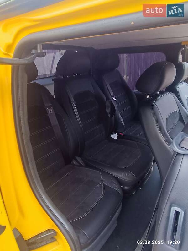 Минивэн Renault Trafic 2017 в Дубно