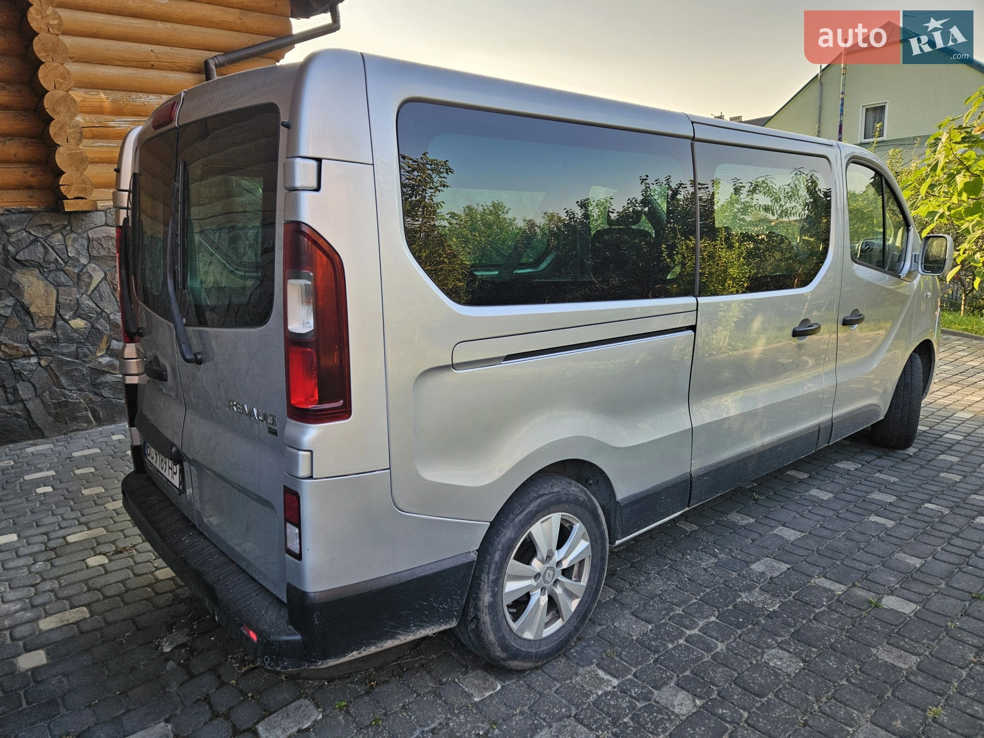 2016 Renault Trafic - мініатюра 16