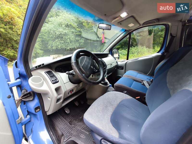 Минивэн Renault Trafic 2007 в Львове