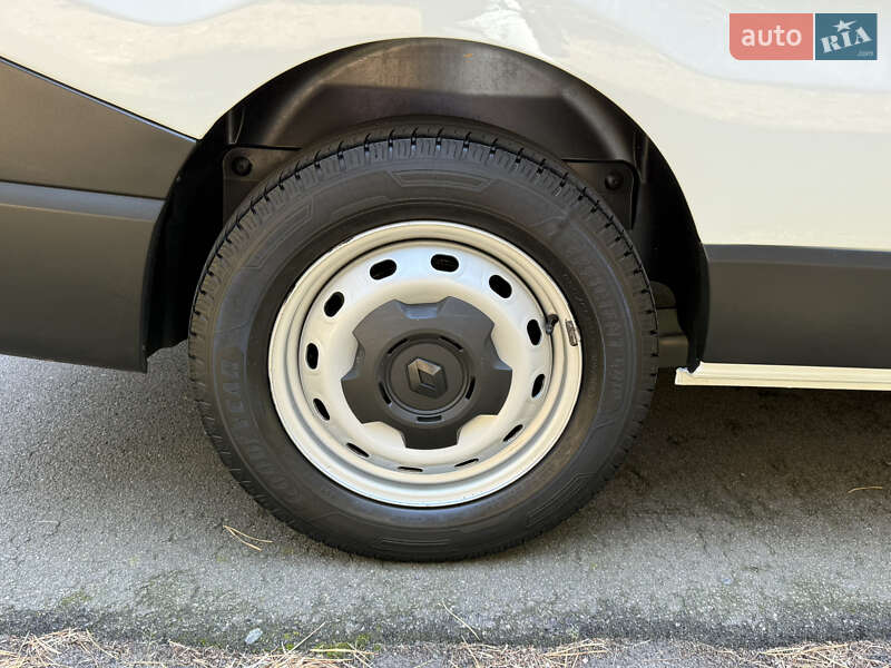 Інші вантажівки Renault Trafic 2024 в Києві