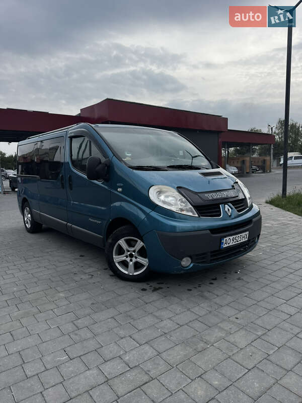Минивэн Renault Trafic 2014 в Виноградове