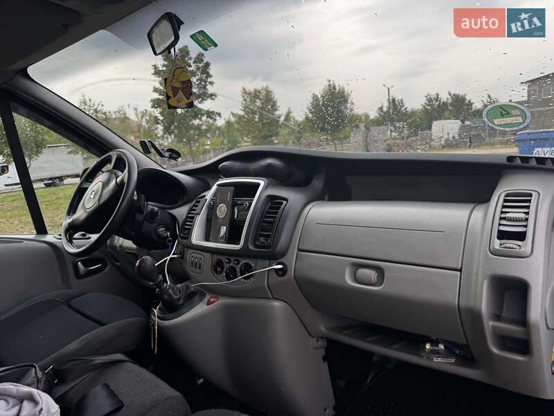 Минивэн Renault Trafic 2014 в Виноградове