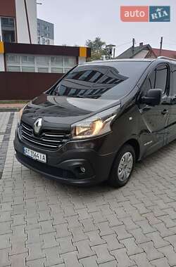 Грузовой фургон Renault Trafic 2016 в Ивано-Франковске