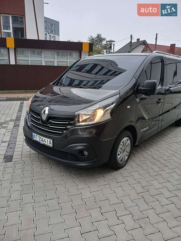Renault Trafic 2016