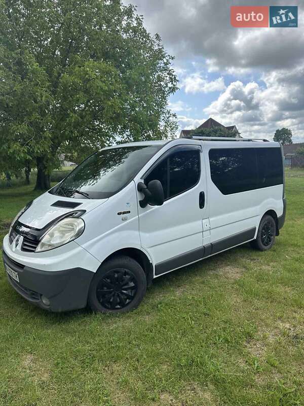 Renault Trafic 2011
