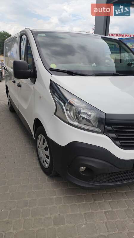 Вантажний фургон Renault Trafic 2018 в Дніпрі фото 10 Вантажний фургон Renault Trafic 2018 в Дніпрі
