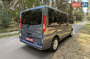 Минивэн Renault Trafic 2014 в 