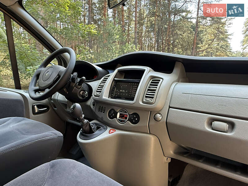 Мінівен Renault Trafic 2014 в Києві