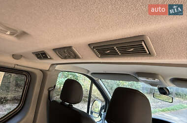 Минивэн Renault Trafic 2014 в 